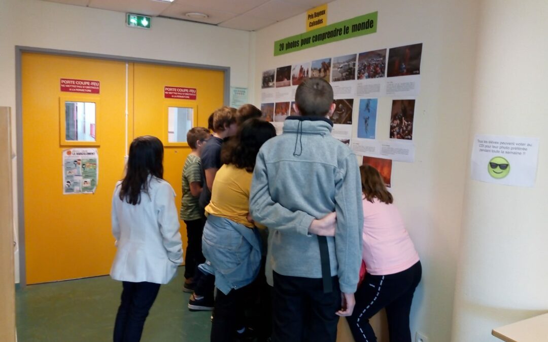 Expo de photos de presse au CDI : Regard des jeunes sur l’actualité